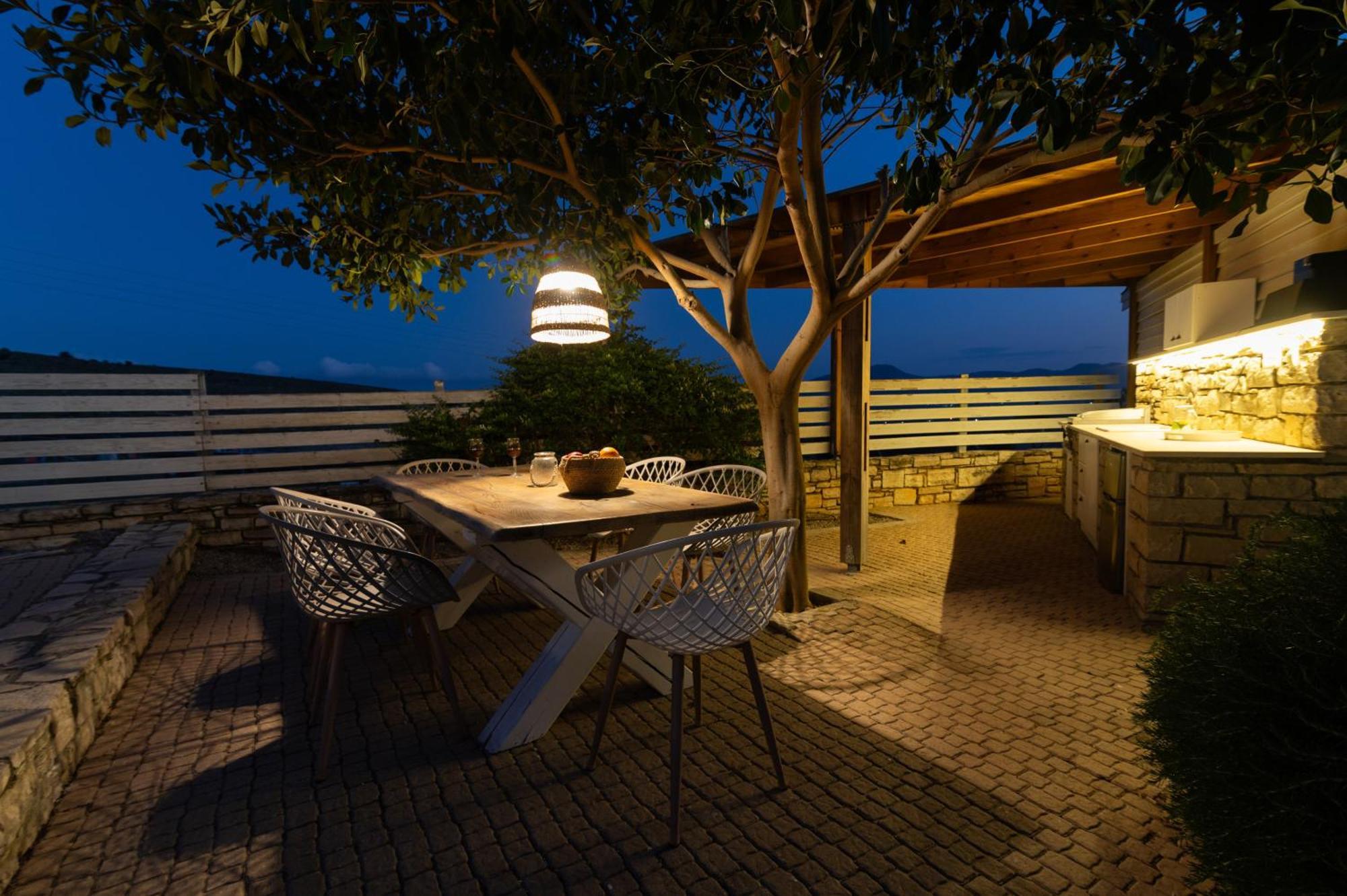 Carob Villa Moírai Esterno foto